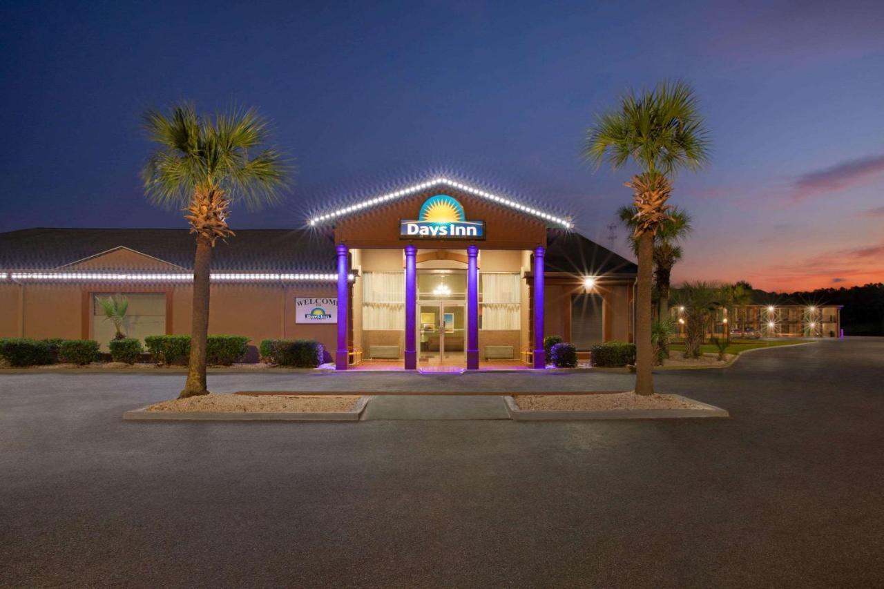 Days Inn By Wyndham Hardeeville/ I-95 State Line Exterior foto